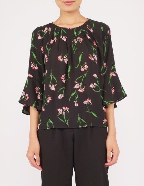 Amica Flounce Sleeves Top (Black Floral)