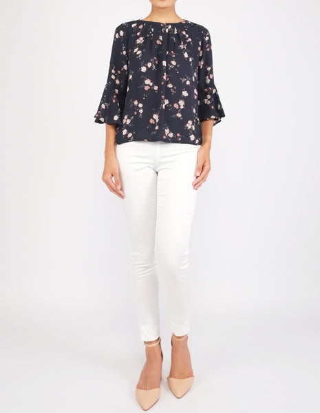 Amica Flounce Sleeves Top (Navy Floral)