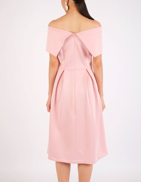 Elinor Off-Shoulder Midi Dress (Peach)